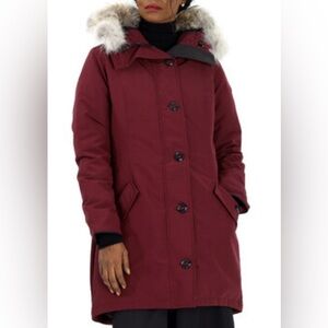 SOLD CANADA GOOSE Ladies Elderberry Rossclair Parka, Size Small
